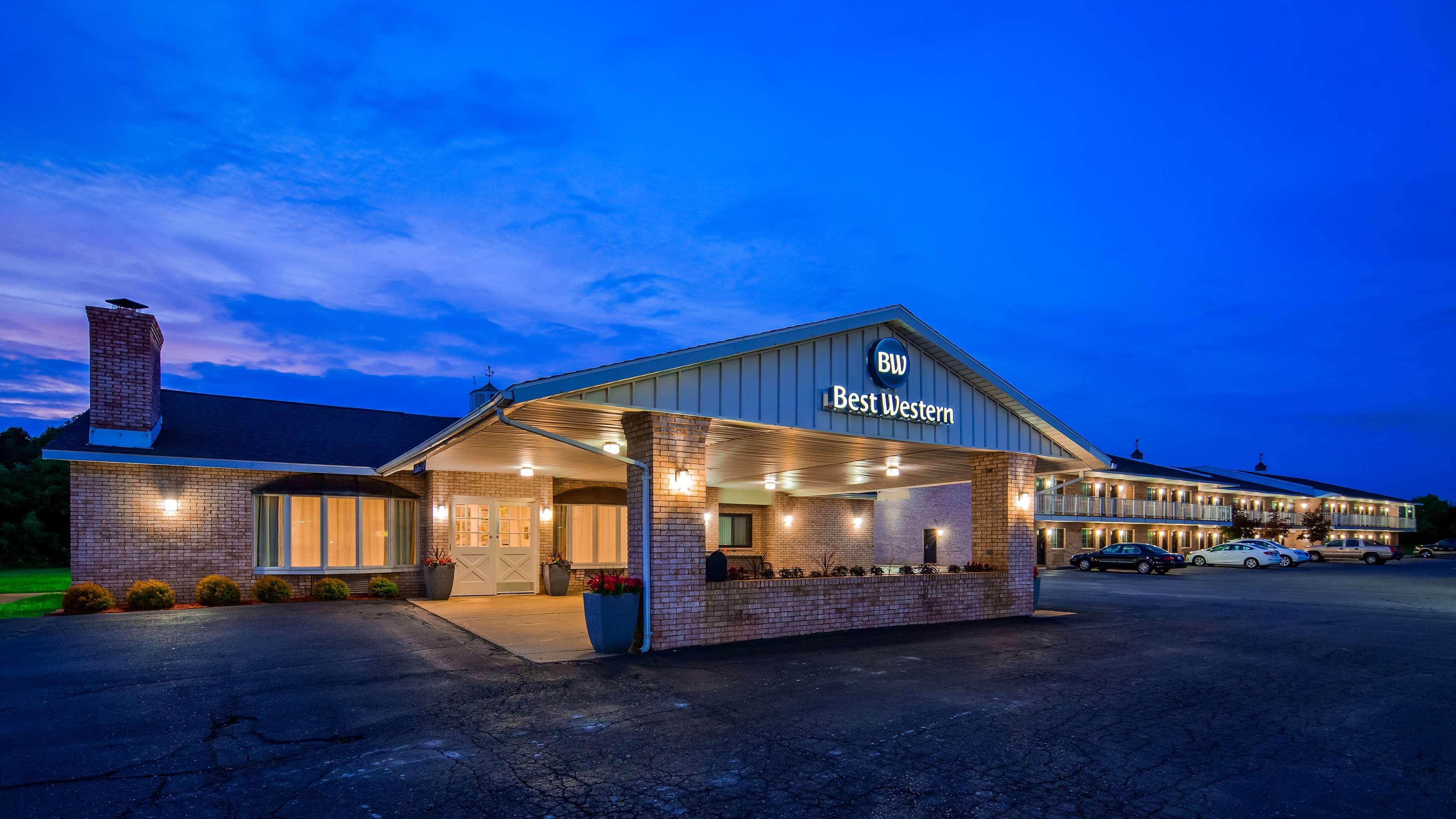 Best Western Of Hartland Exterior photo