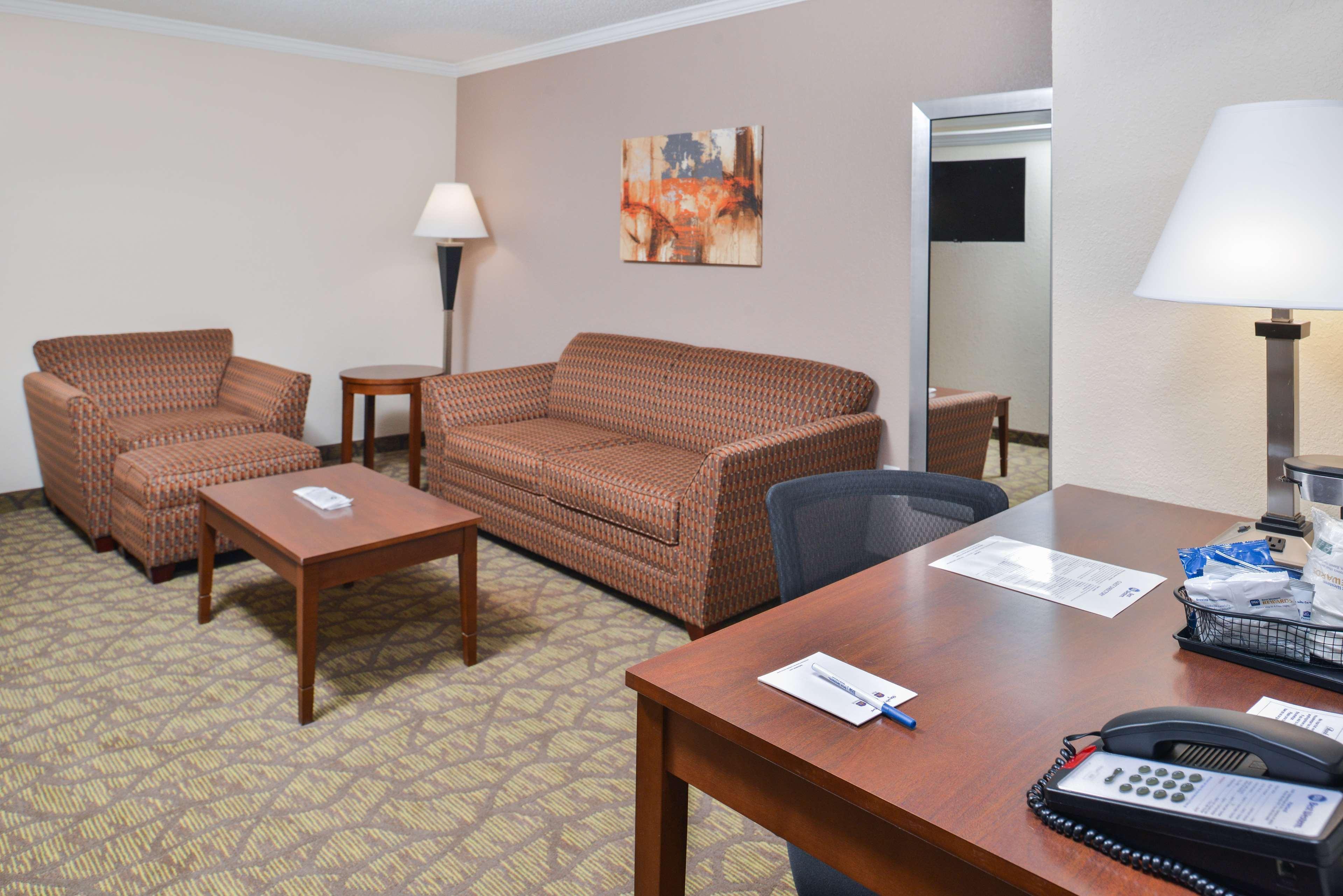 Best Western Of Hartland Exterior photo