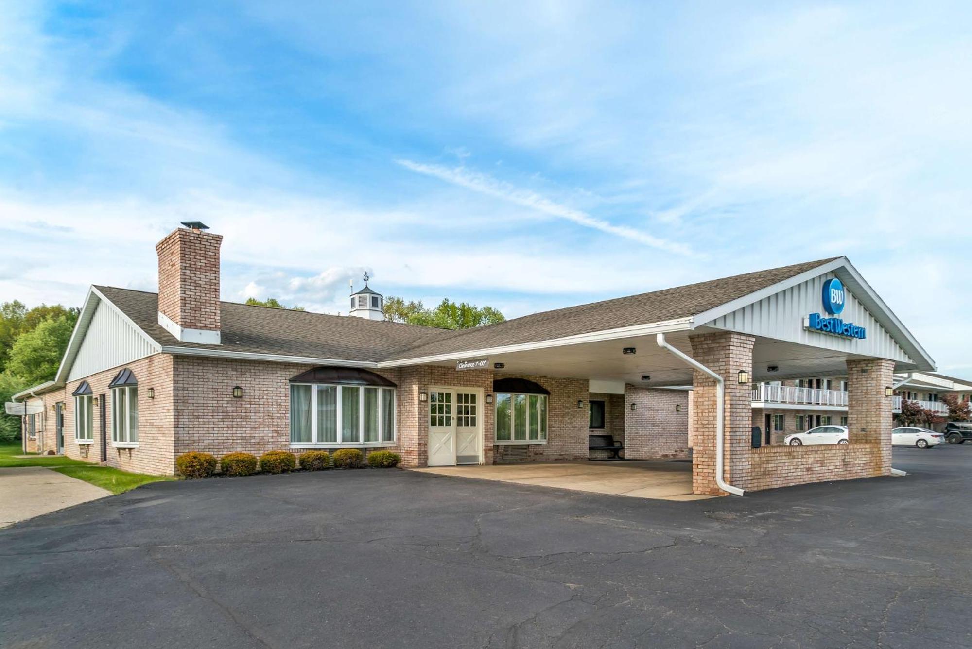Best Western Of Hartland Exterior photo